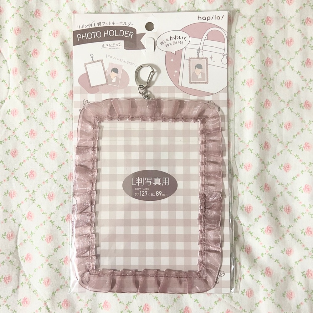 Pink ribbon photo card keychain.